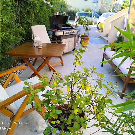 Apartma Rea Izola, Pergola & Terassa, Parking Zewnętrze zdjęcie